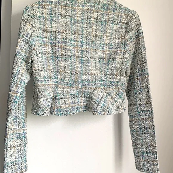 Belle Poque cropped blazer/cardigan with sparkly silver thread size small - Picture 3 of 6